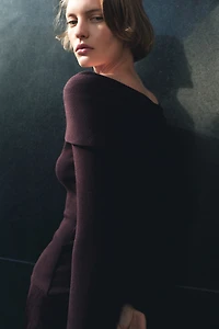 Twist-Detail Off-the-Shoulder Top