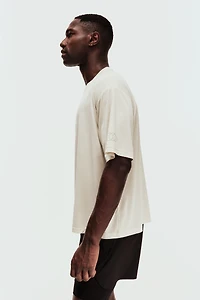 Loose-Fit Boxy Sports T-Shirt with DryMove™