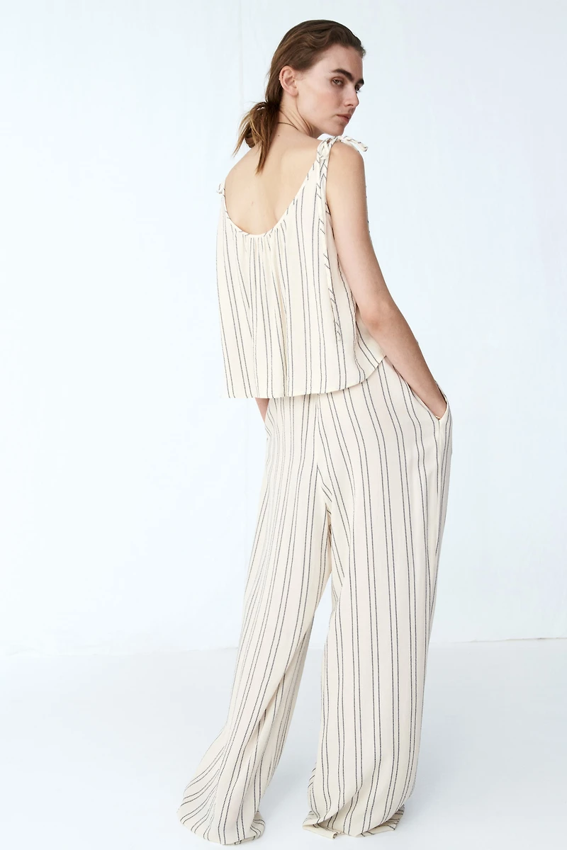 Wide-Leg Drawstring Pants