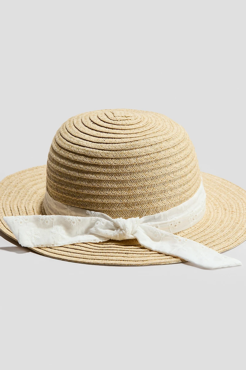 Knot-Detail Straw Hat