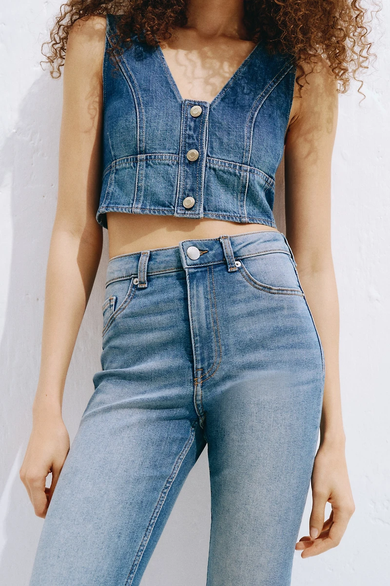 Flared High Waist Jeans