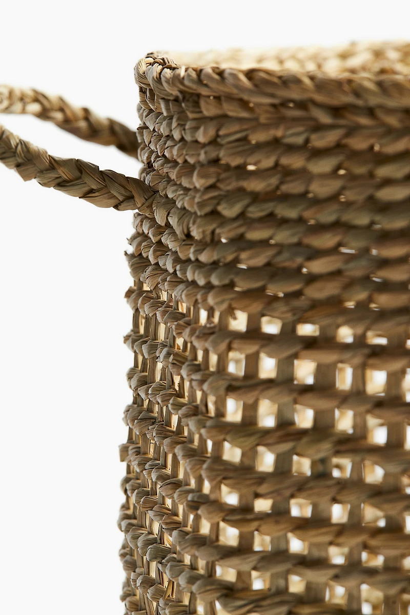 Straw Storage Basket