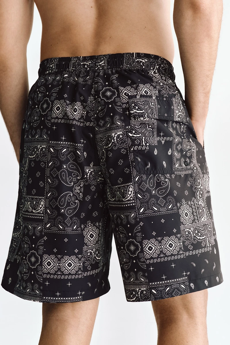 Short de bain à motif