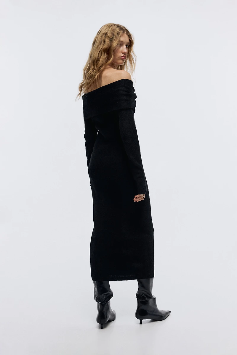 Fine-Knit Off-the-Shoulder Dress