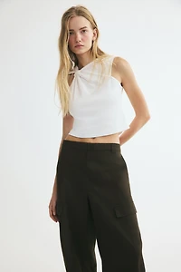 Barrel-Leg Cargo Pants