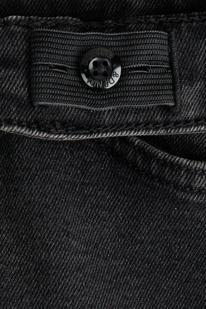 Comfort Stretch Slim-Fit Jeans