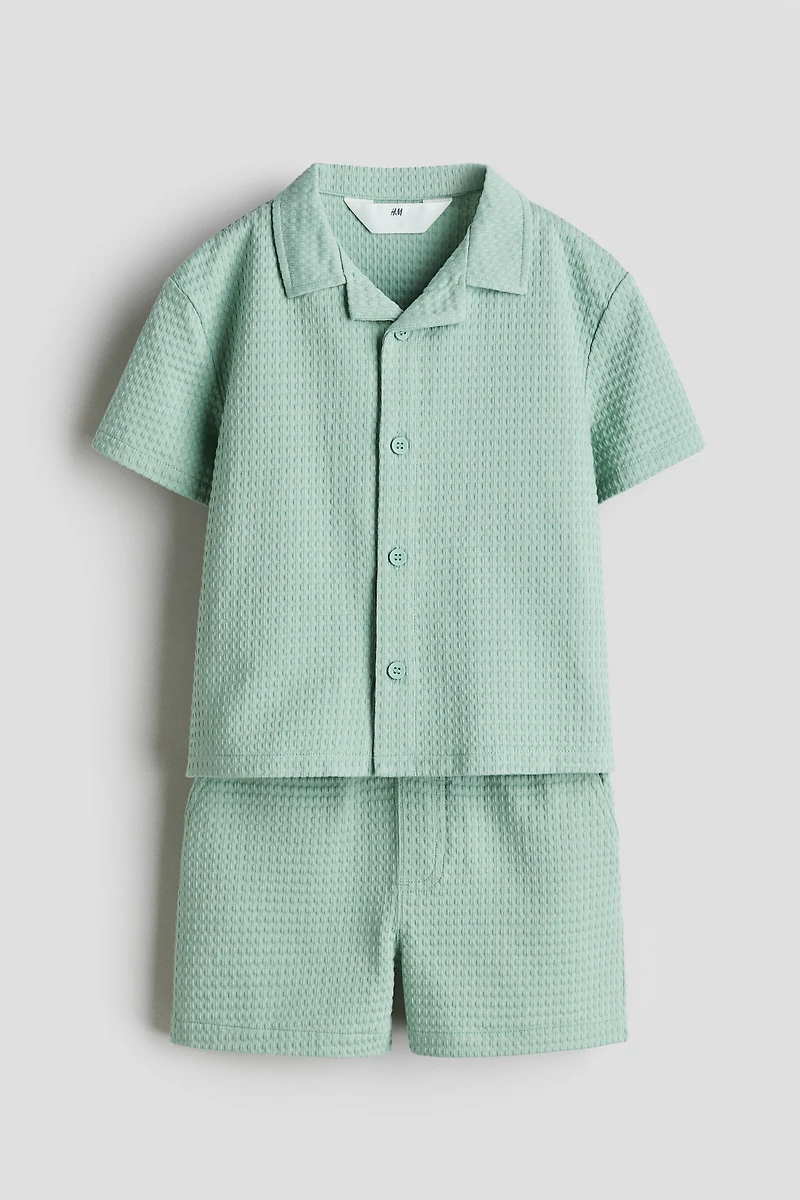 2-Piece Shirt and Shorts Set