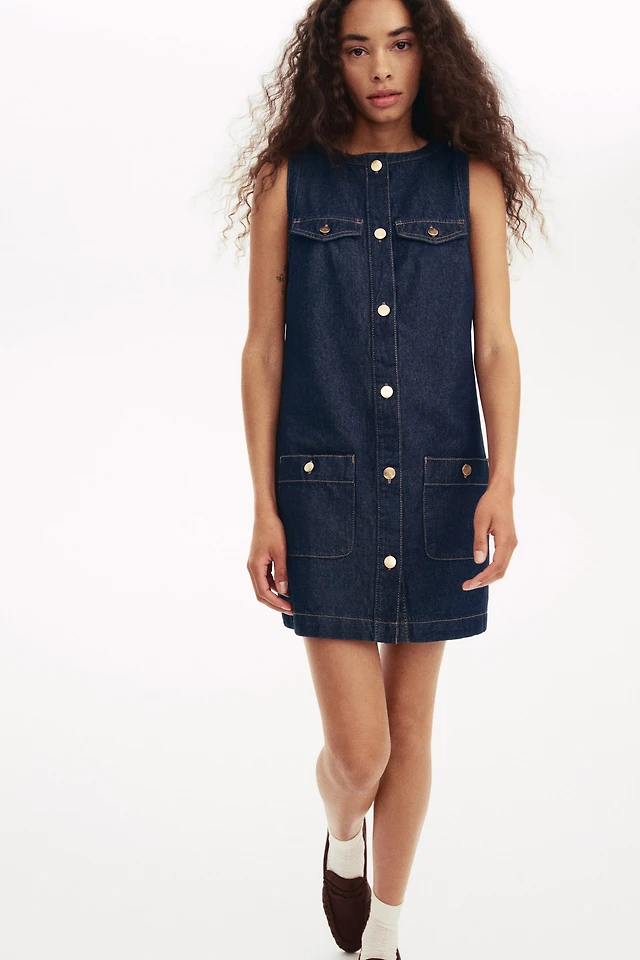 trf halter neck denim dress Zar TRF Denim Dress brandnew without tag from zara store po nawala lang ang tag high quality fabric Halter-neck mini dress with ribbon detailing. Open back design. Metal zipper closure. Size: Medium |