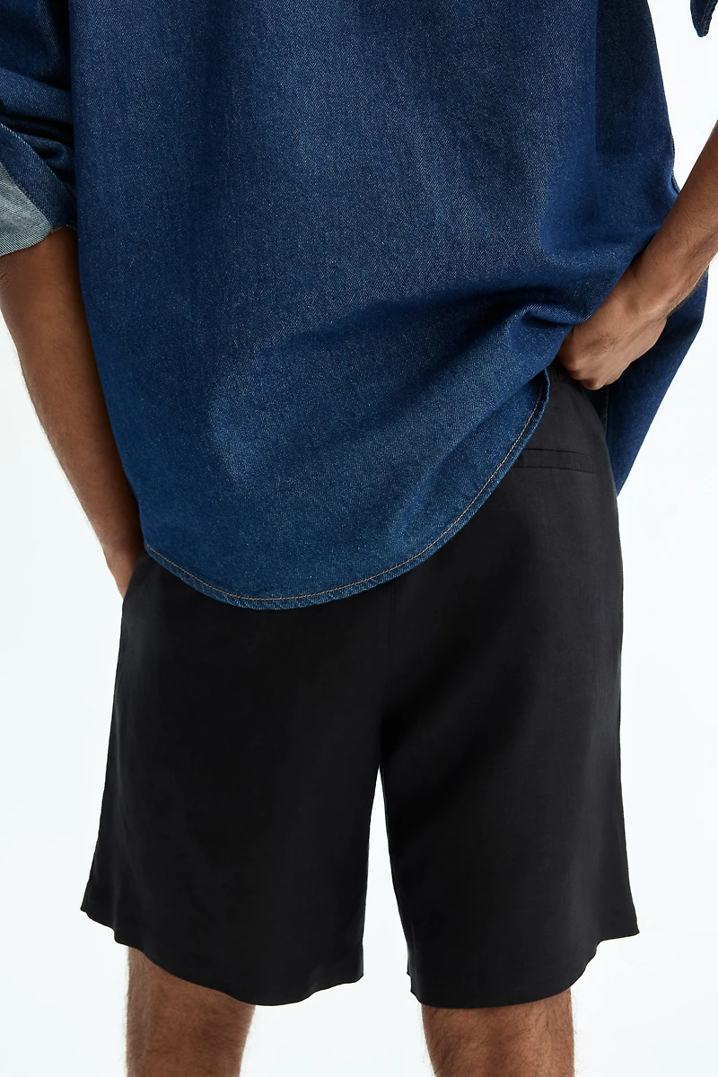 Relaxed-Fit Linen Shorts