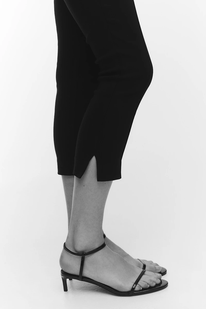 Creased Capri Pants