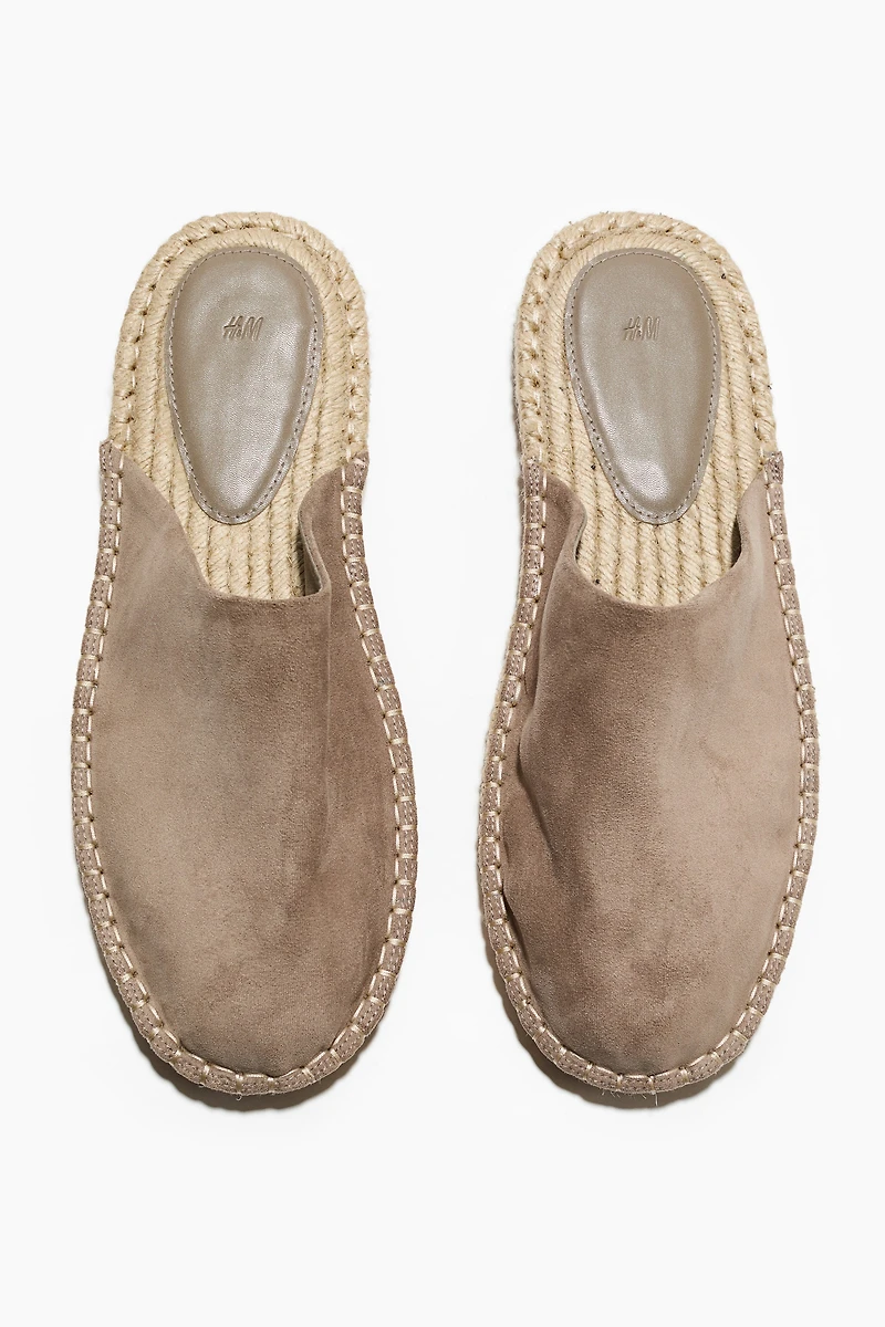 Espadrille mules