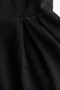 Robe en denim avec jupe évasée