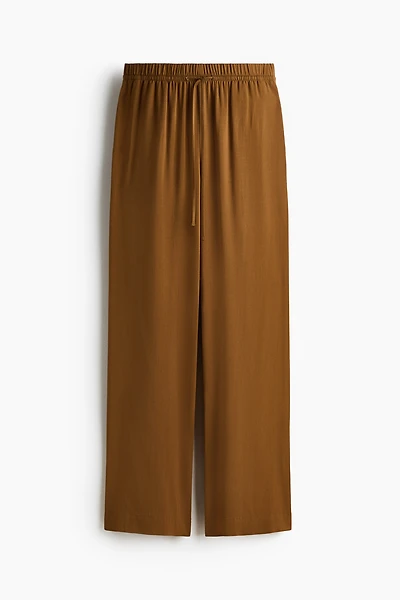 Wide-cut Pull-on Pants