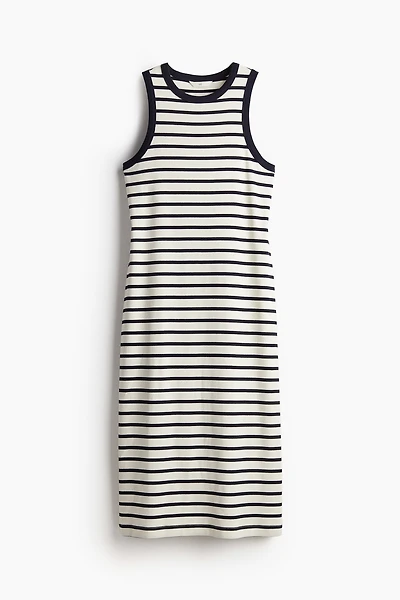 Robe midi côtelée