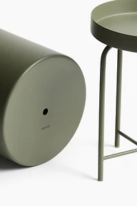 Metal Plant Pot with Stand