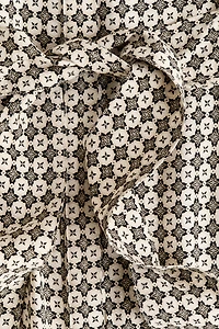 Robe avec ceinture à nouer