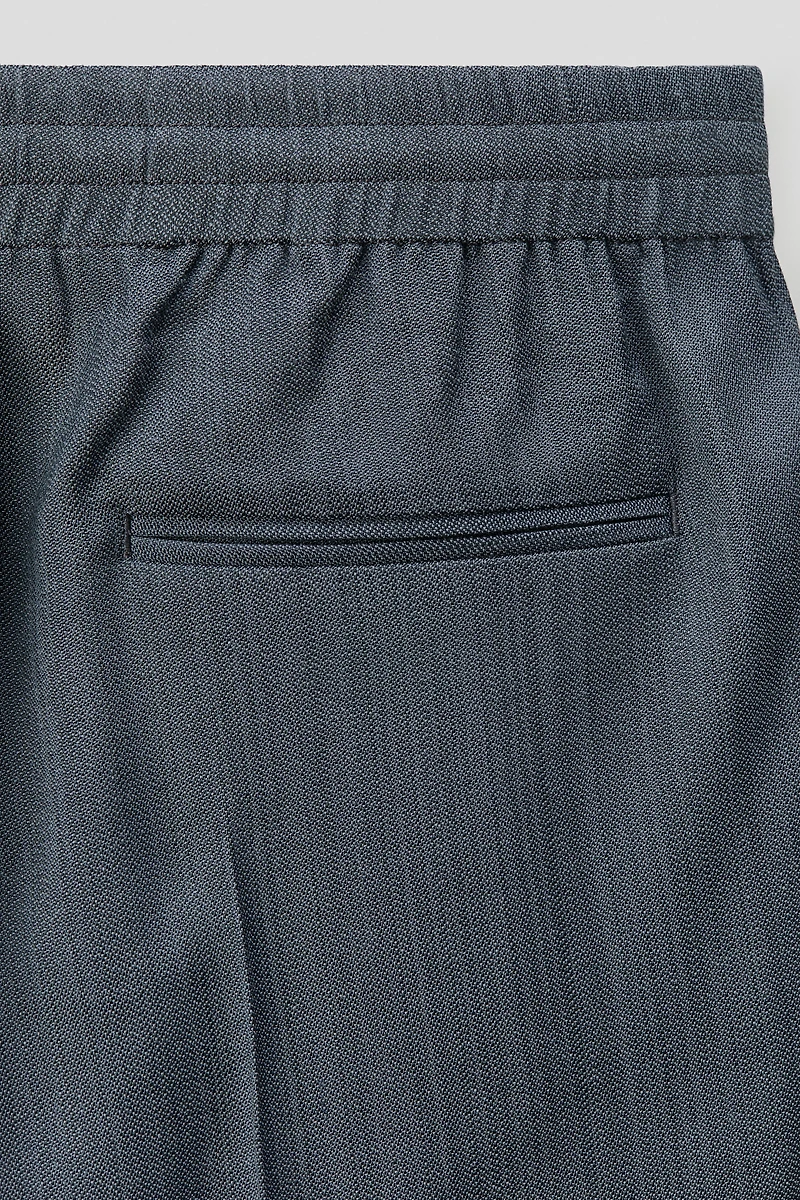 Loose-Fit Pants