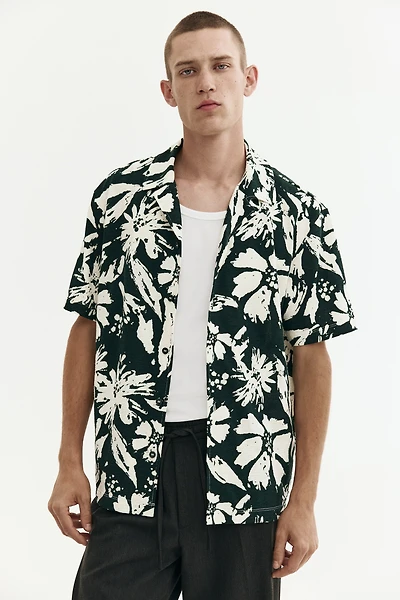 Regular-Fit Jacquard Resort Shirt