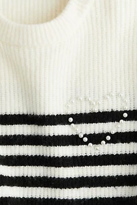 Chandail orné de strass