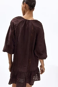 Robe tunique avec dentelle