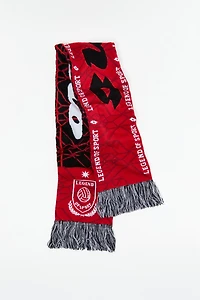  Jacquard-Knit Scarf