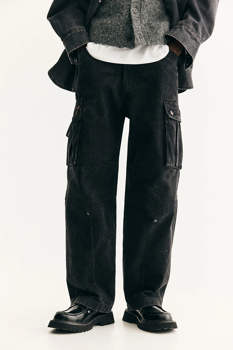 Loose Cargo Jeans
