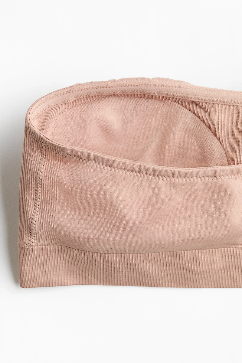 Soutien-gorge bandeau coussiné sans coutures