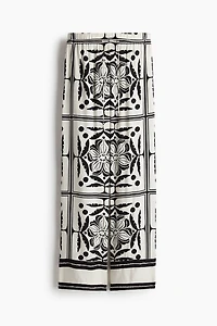 Wide-cut Pull-on Pants