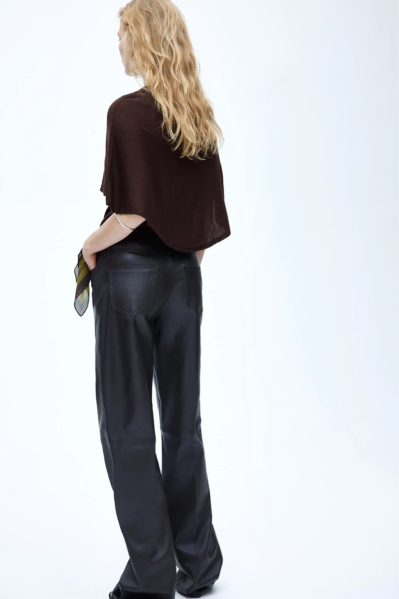 Haut cape en fin tricot