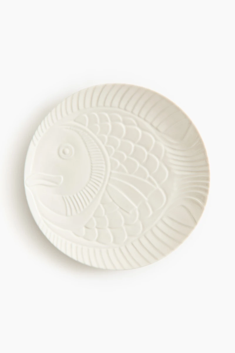 Large textured porcelain serving plate