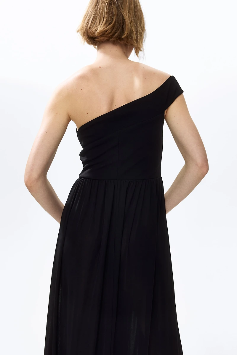 Off-the-Shoulder Jersey Dress