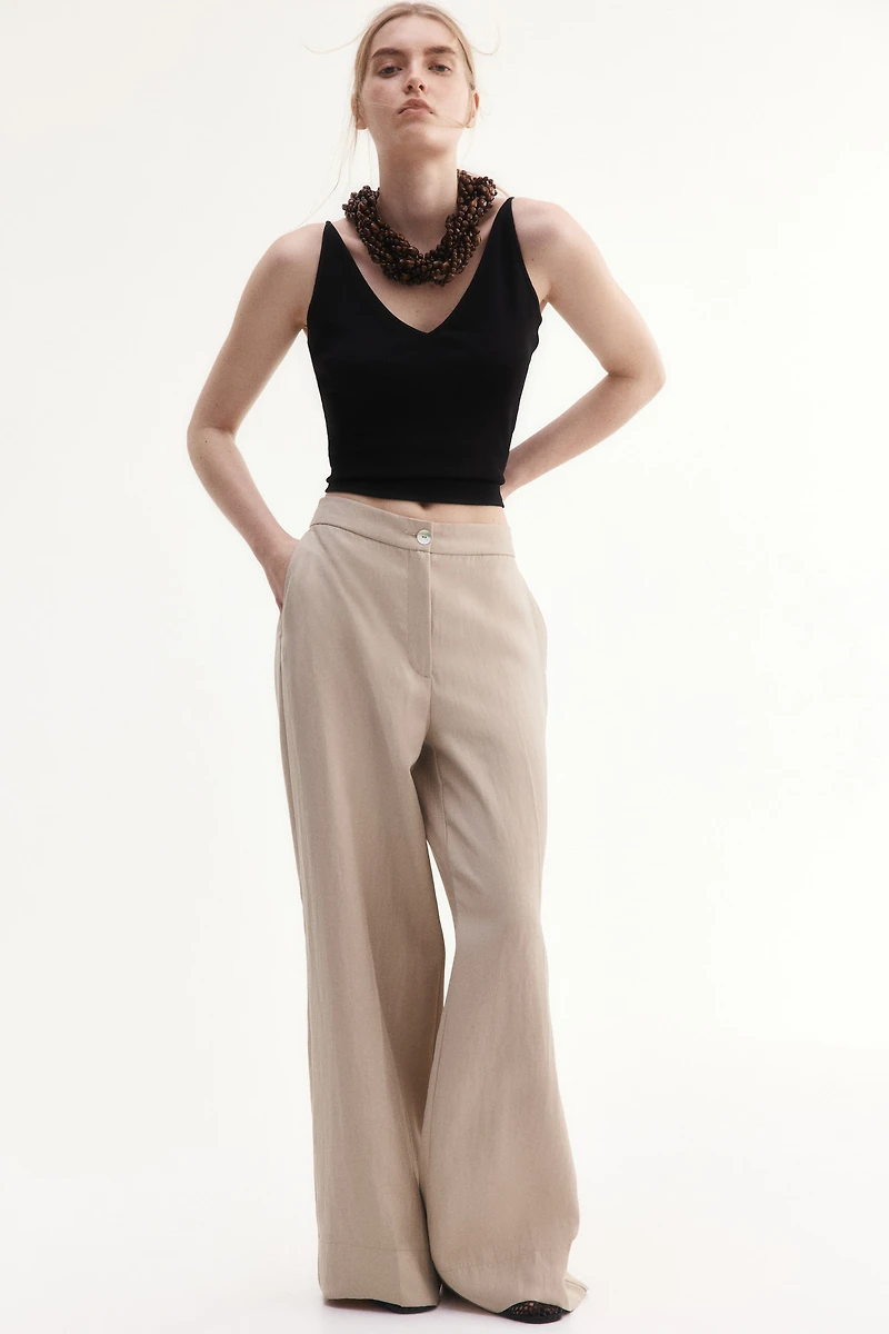 Pantalon habillé à jambes larges