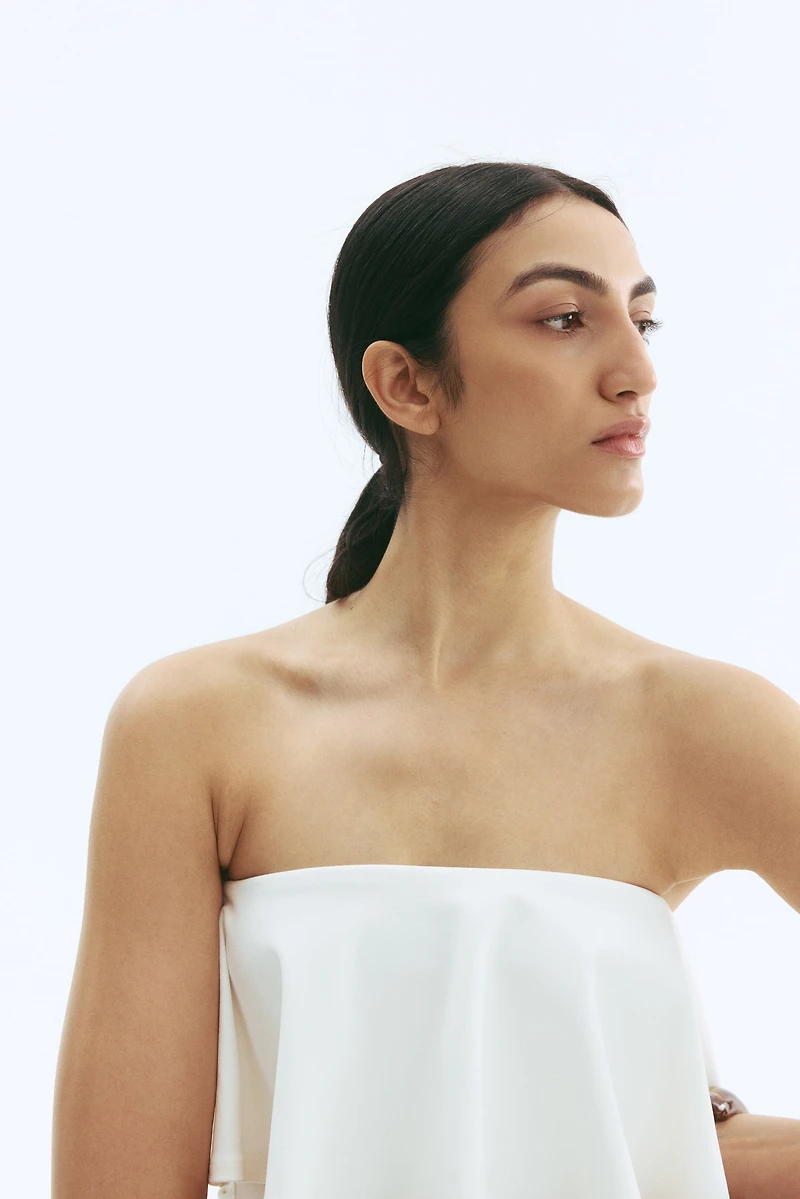 Flounced Interlock Bandeau Top
