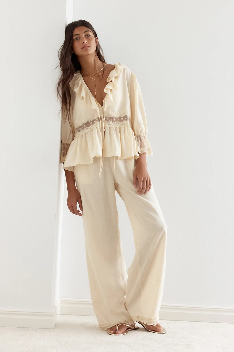 Blouse avec dentelle