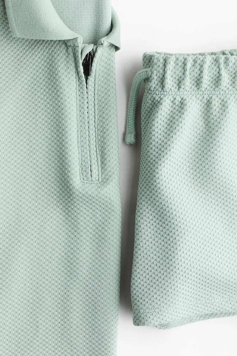 2-Piece Textured Jersey Set