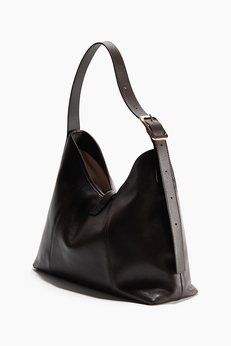 Sac porté à l'épaule en cuir