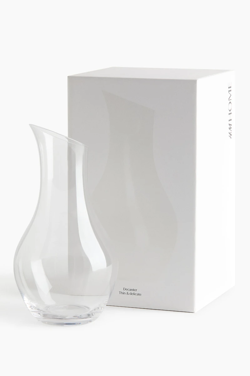 Delicate Wine Decanter