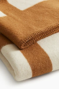 Couverture en laine mélangée