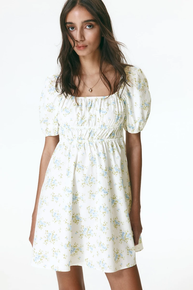 Robe en popeline avec manches bouffantes