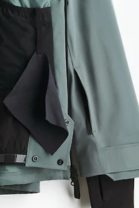 Ski Jacket with StormMove™