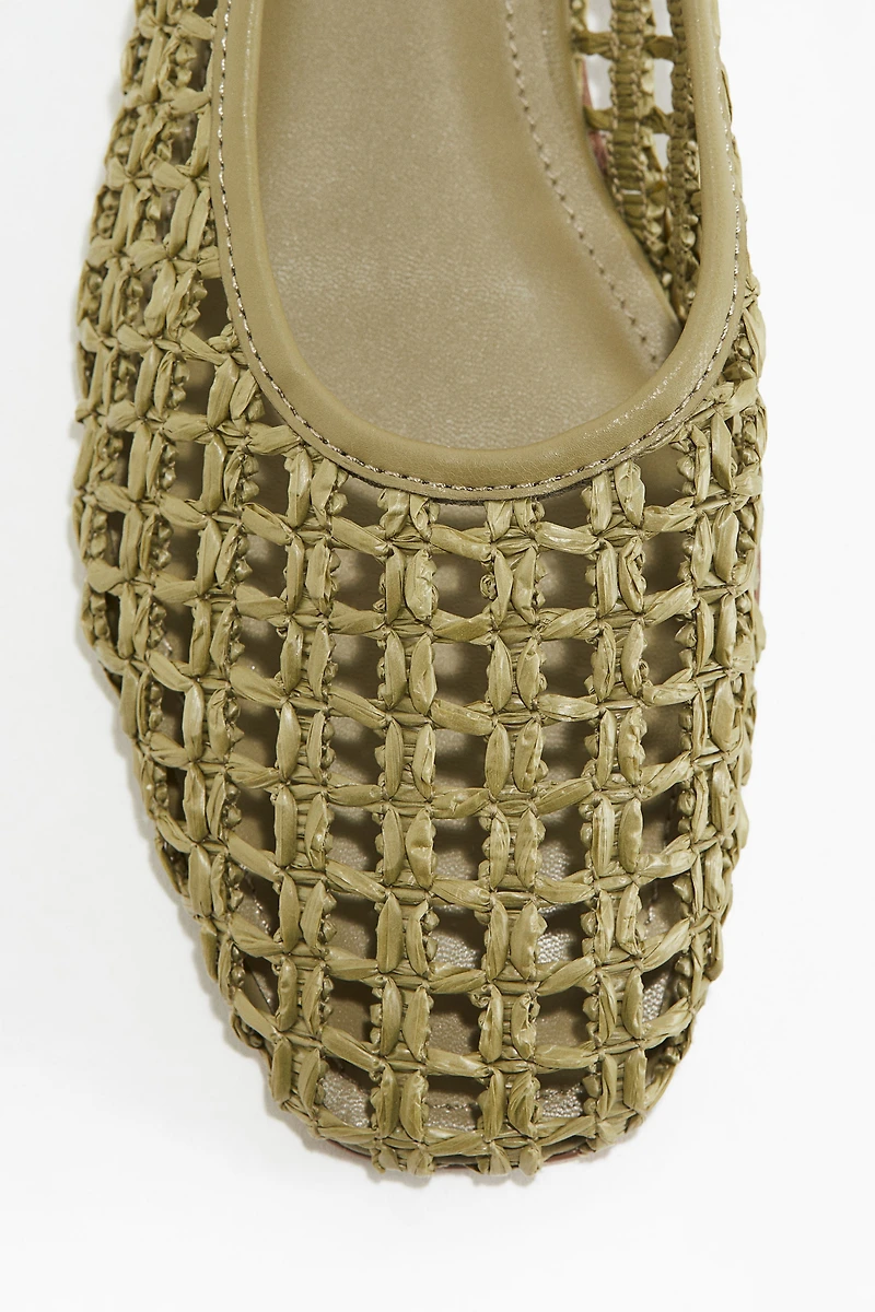 Straw Flats