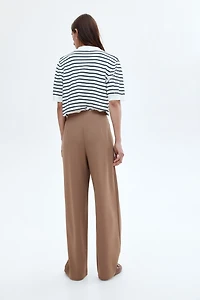 Pantalon de tailleur avec boucle