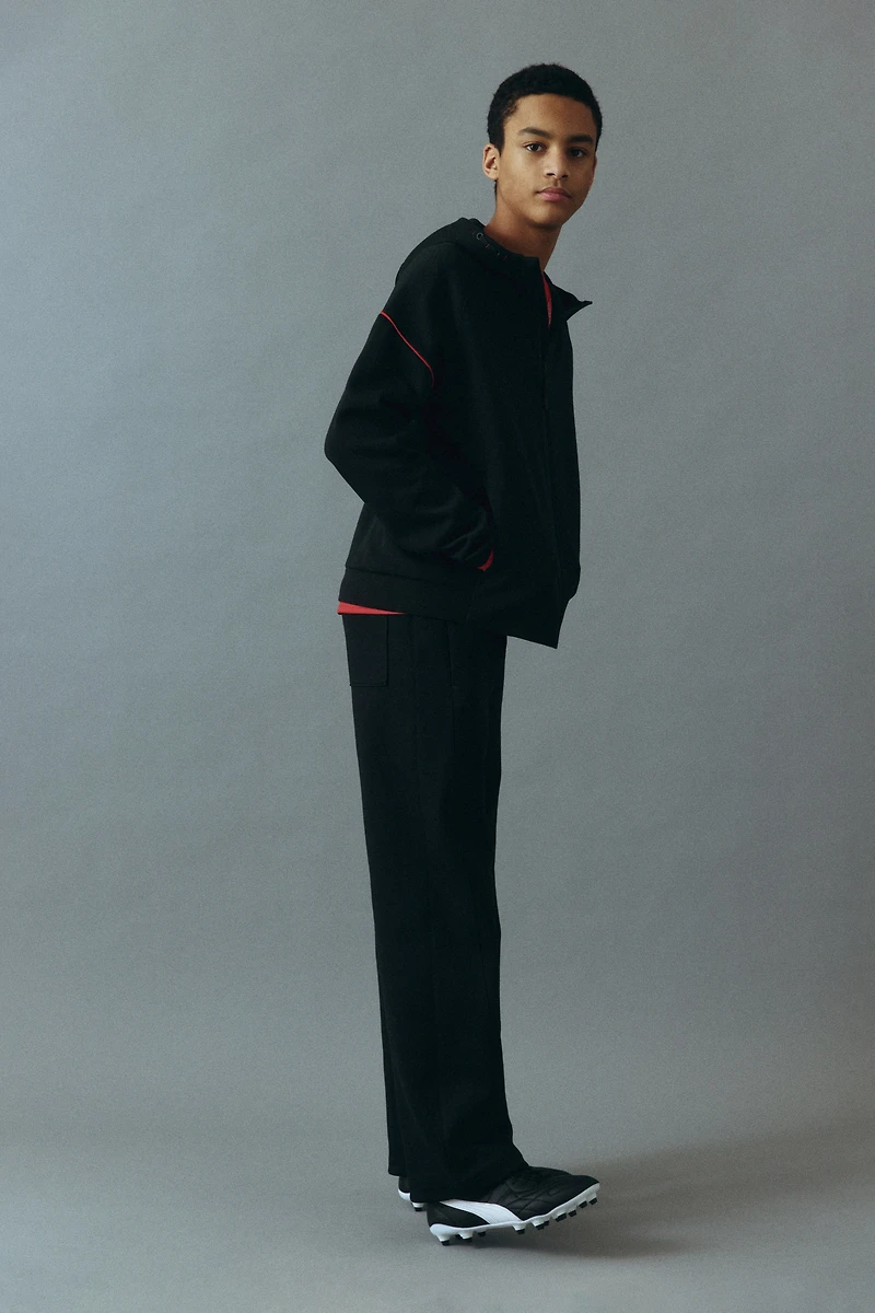 Relaxed-Fit Sports Joggers with DryMove™