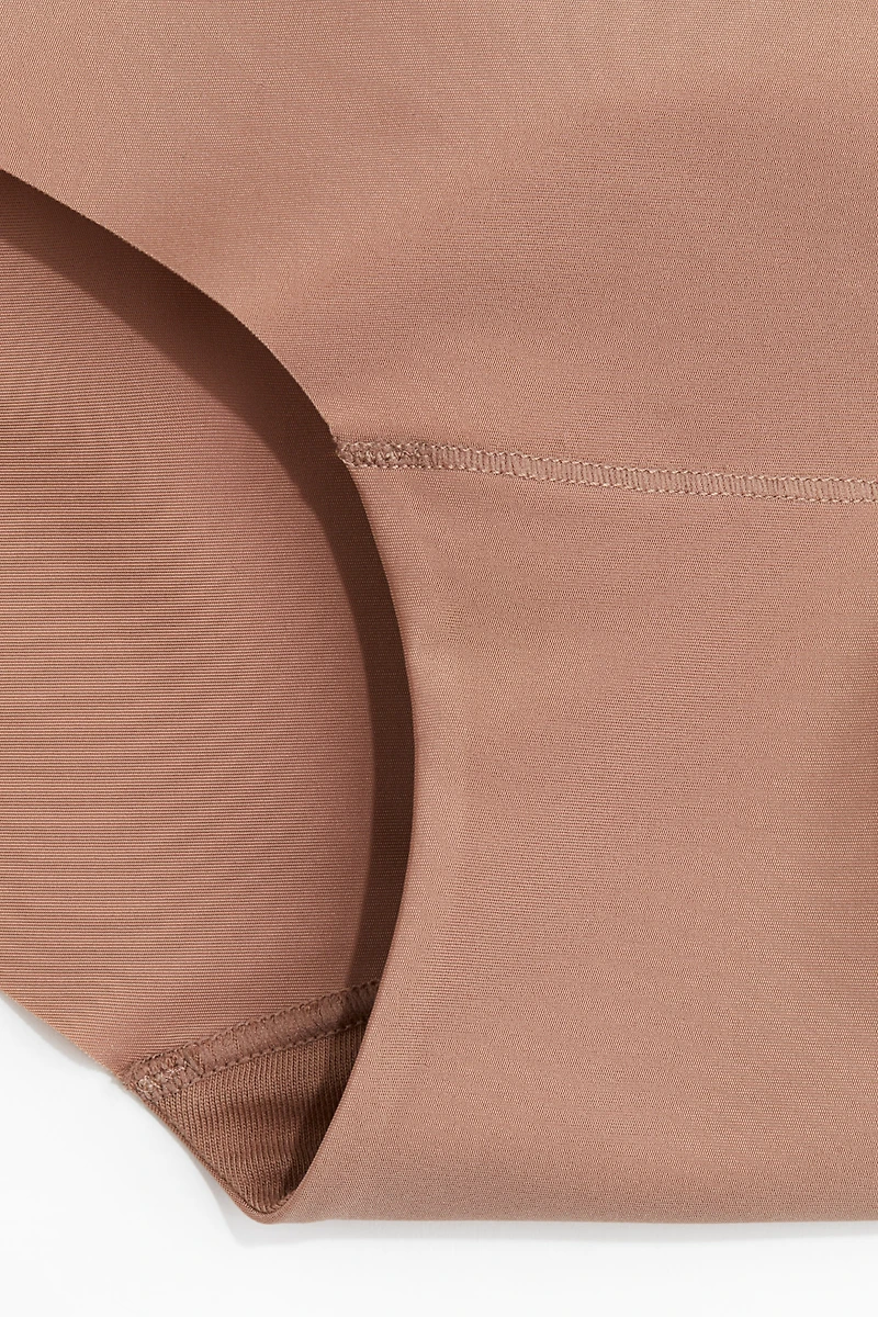 Lot de 2 culottes légèrement sculptantes