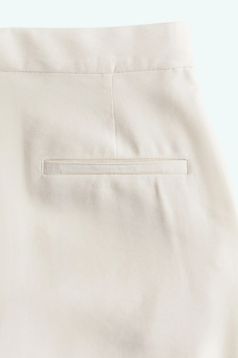 Wide-Leg Pants