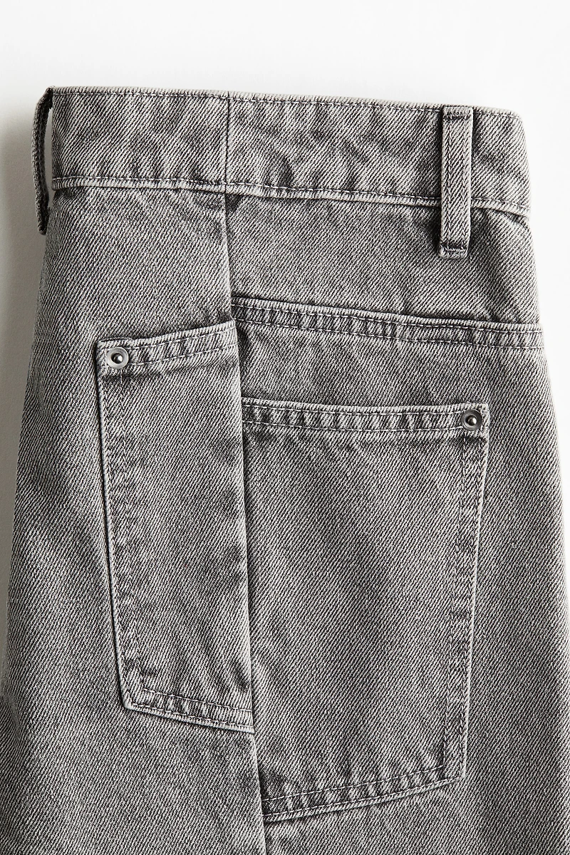 Slit-Hem Jeans