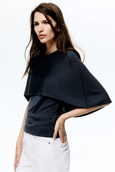 Fine-knit cape top