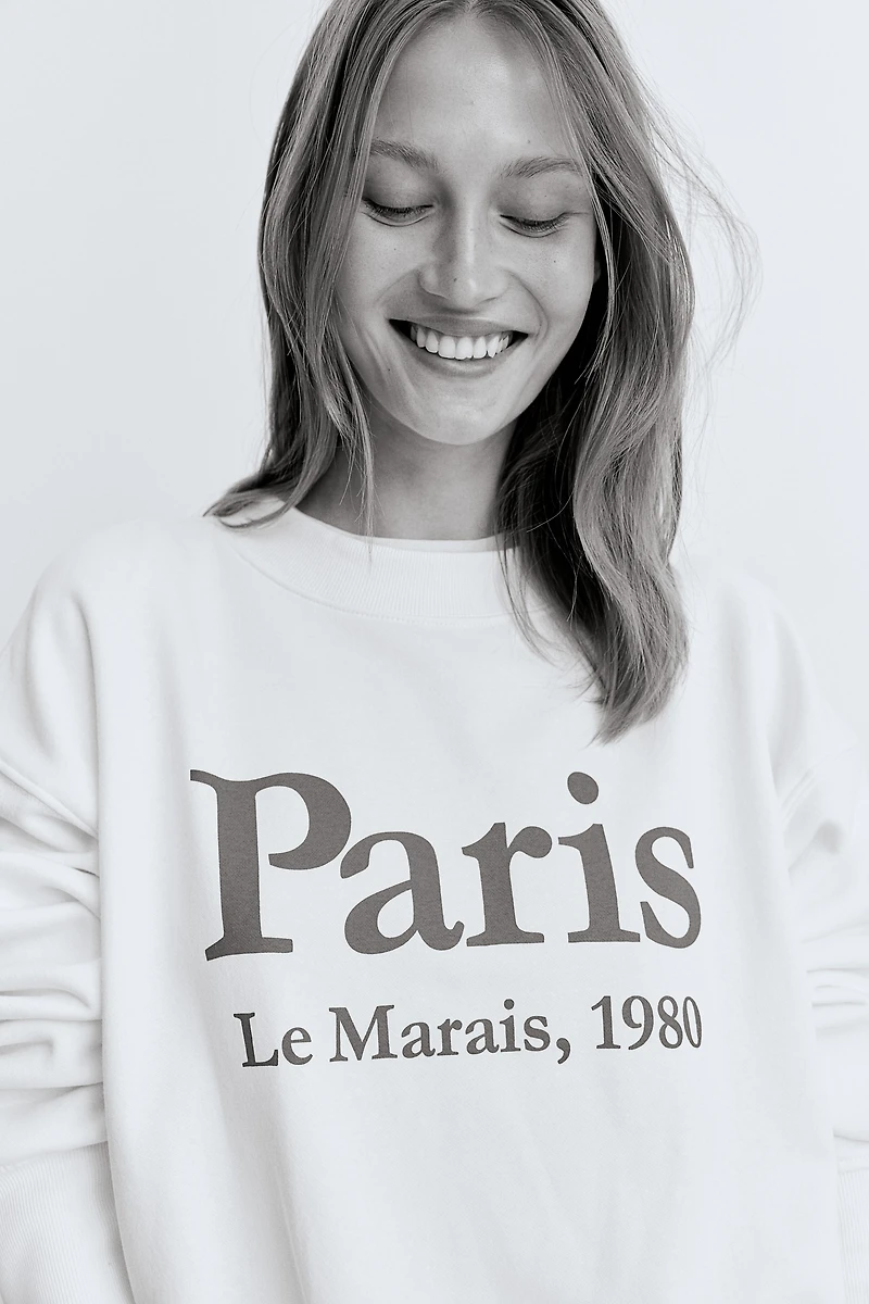 Sweatshirt with Text Motif