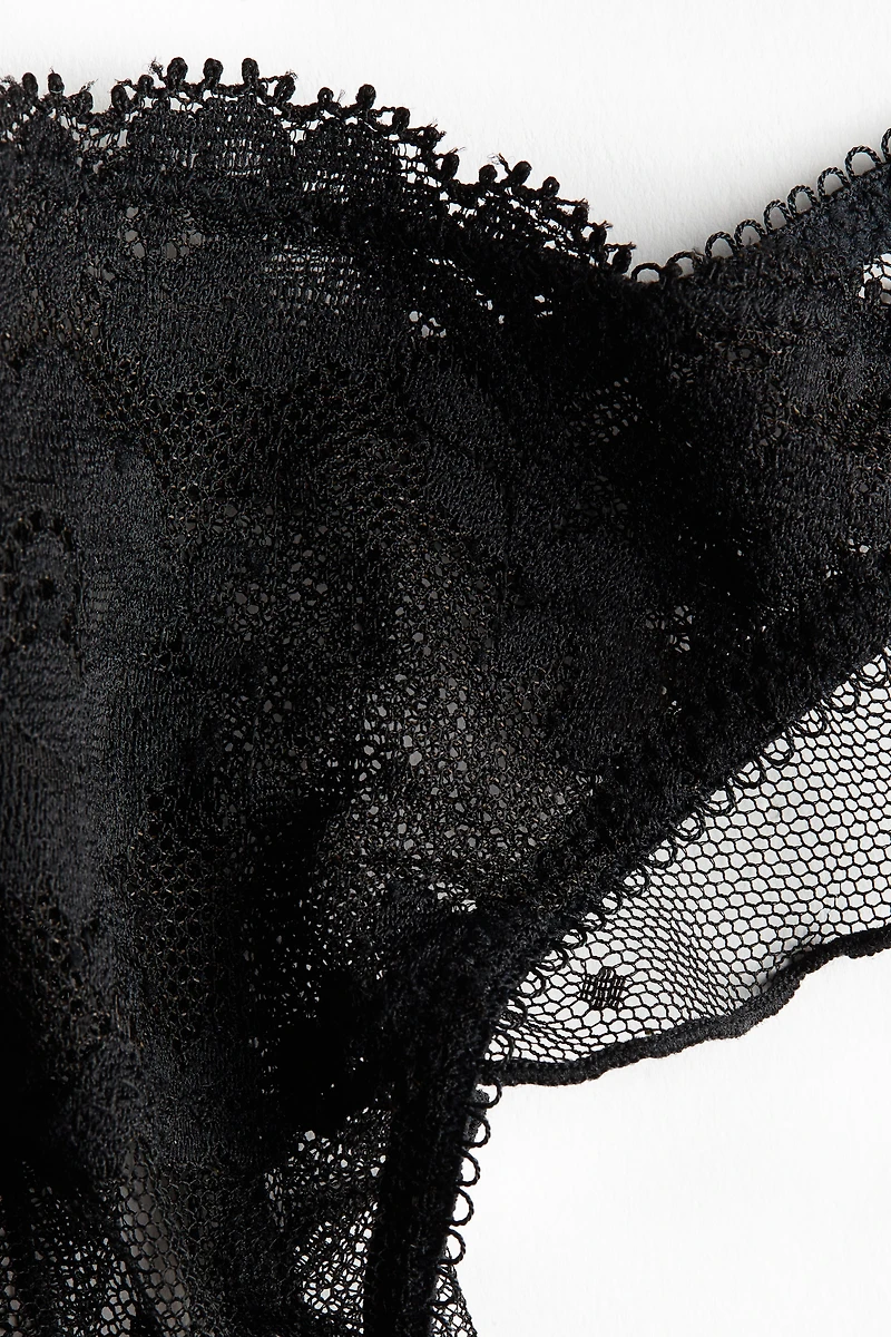 String Tanga en dentelle