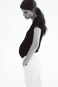 MAMA Ribbed Top